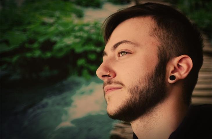 adorn piercing