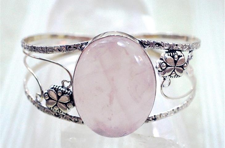 pearl and rose quartz